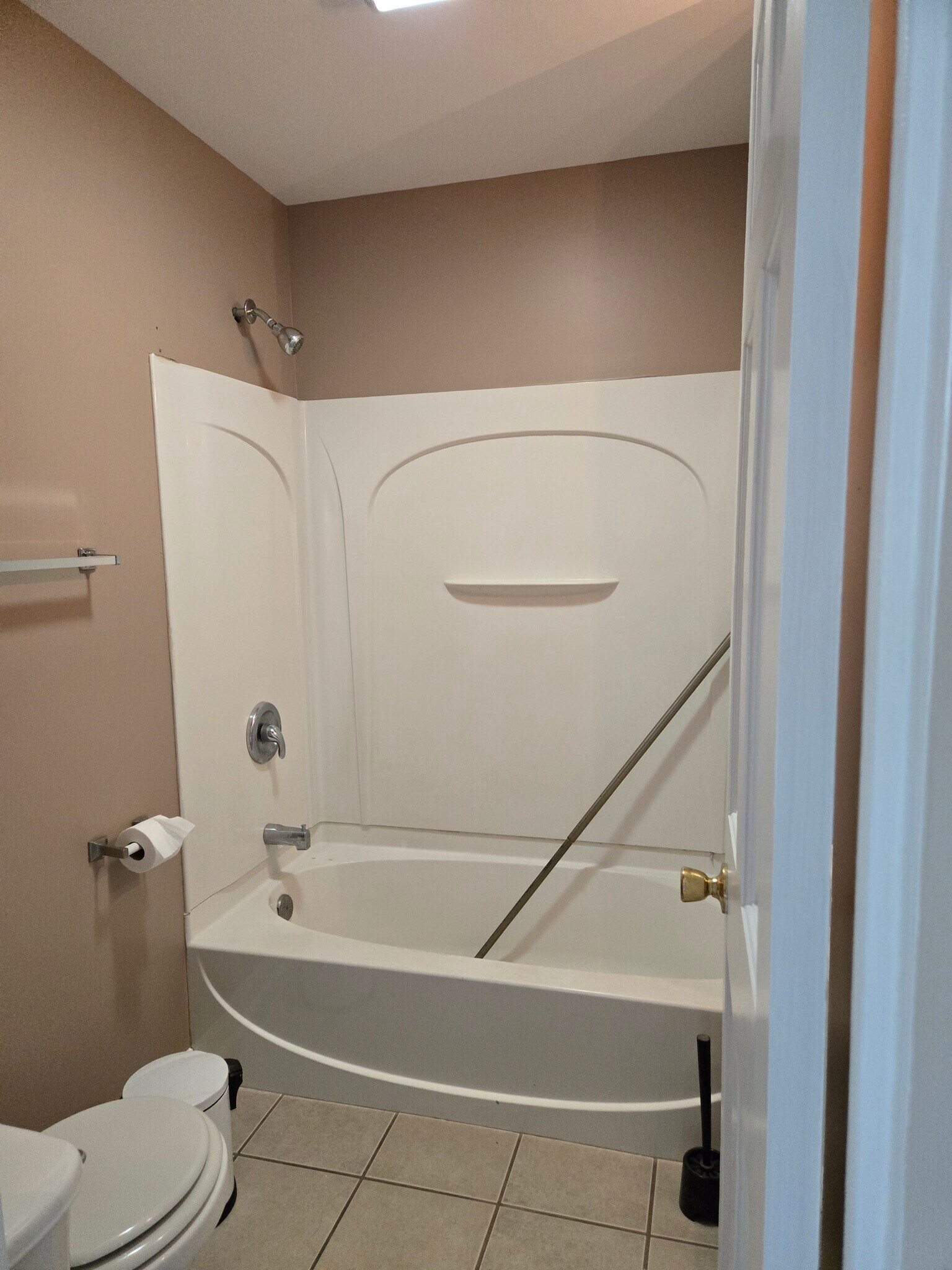 bathroom - 220 Noble Ave