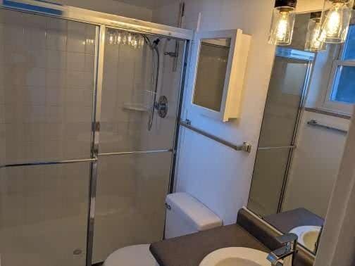 Building Photo - 1050 Lafayette St