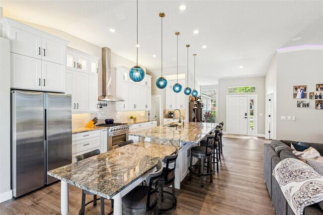 Building Photo - 7308 Carrington Oaks Ln