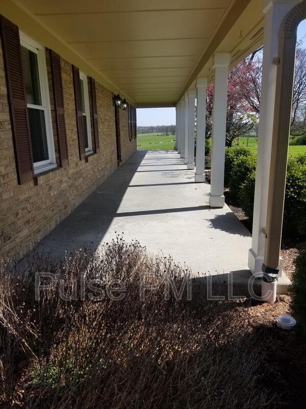 Building Photo - 15047 Porter Rd
