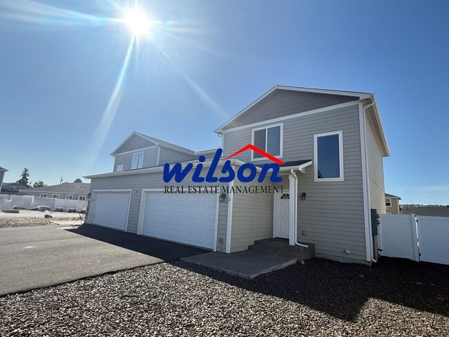 Primary Photo - 710 N 29th Ave