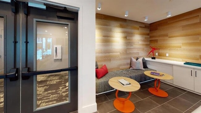 Building Photo - 55 W Church St