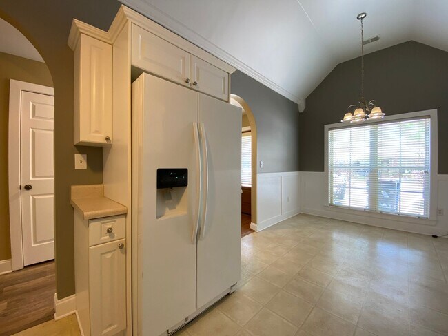 Building Photo - Home for rent in Hoover!!! View with 48 Hours Notice!