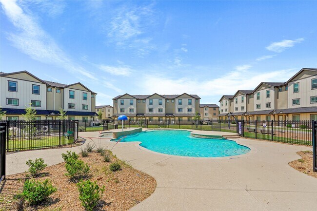 Building Photo - 12603 Telge Rd