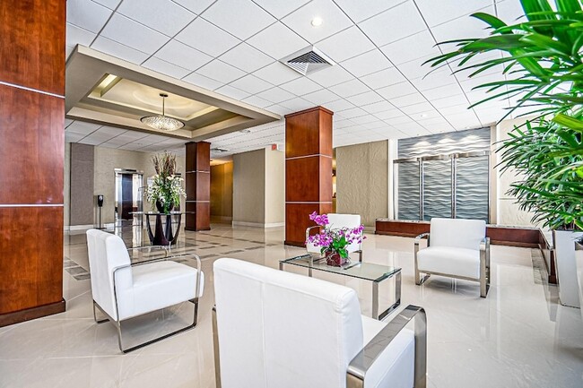 Building Photo - 4250 Galt Ocean Dr