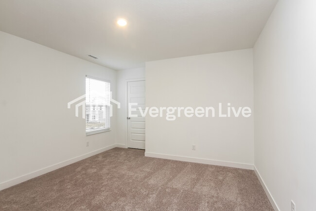 Building Photo - 936 Penrose Pl