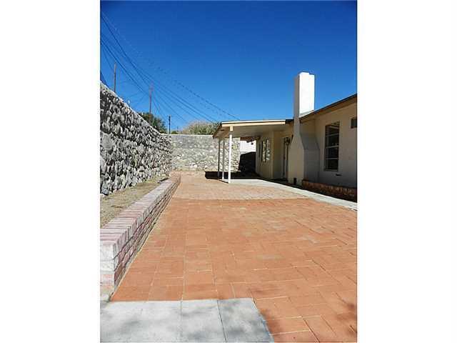 Building Photo - 333 Lomont Dr