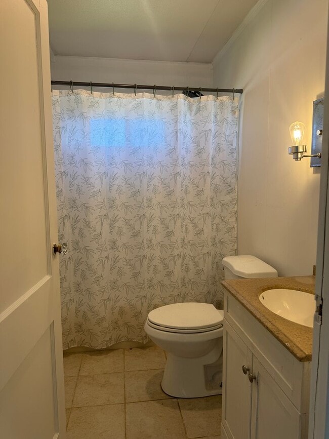 Building Photo - 3 Bedroom Ranch in West Lebanon
