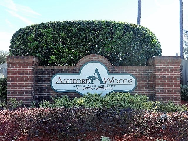 Building Photo - 13491 Ashford Wood Ct W