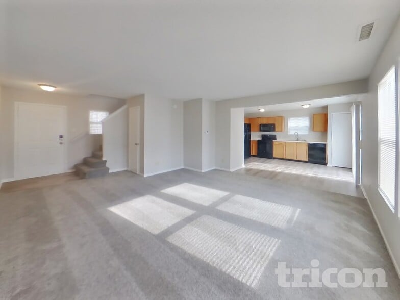 Building Photo - 7665 Mansfield Way