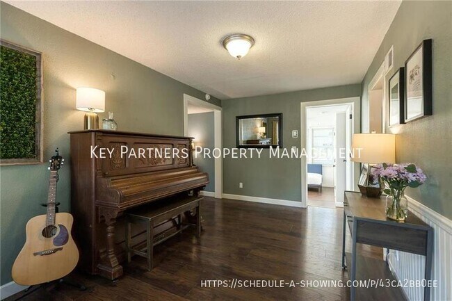 Building Photo - 1309 Linden Rd