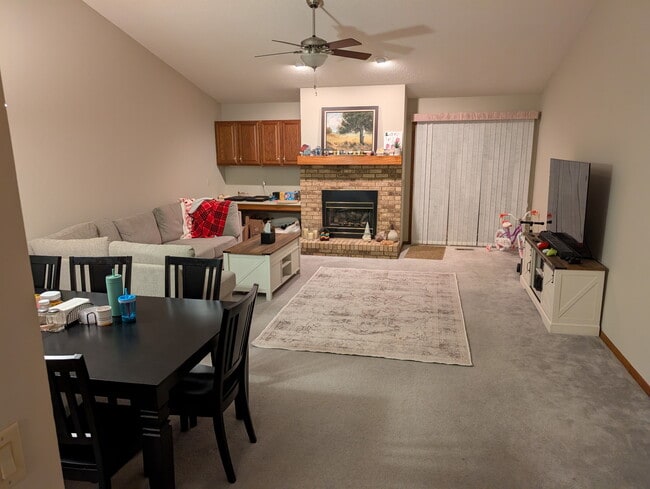 Building Photo - 8306 Iltis Dr