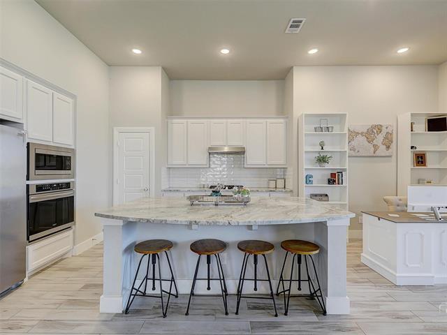Building Photo - 1213 Thrasher Dr