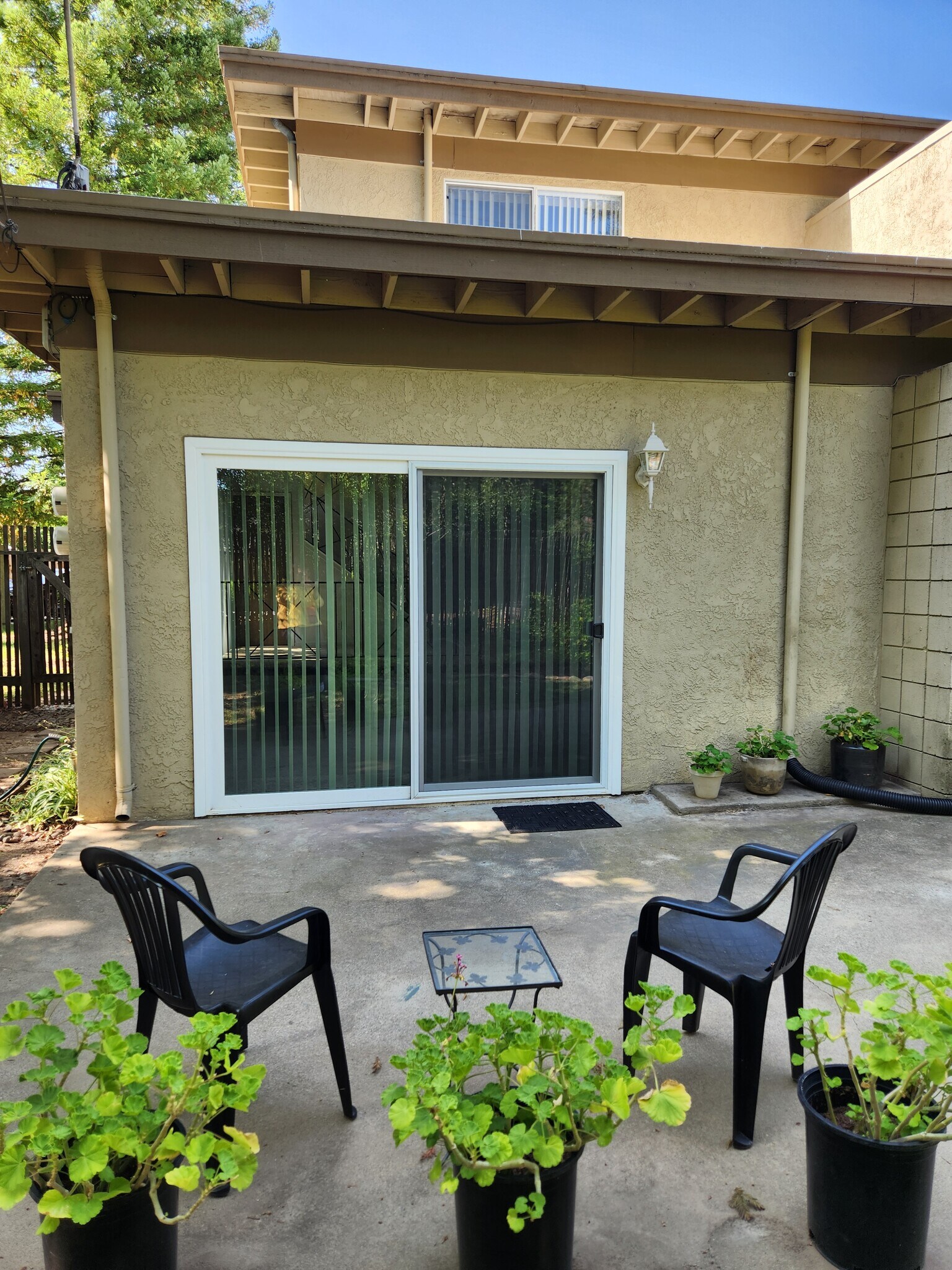 Building Photo - 6043 Leafwood Dr