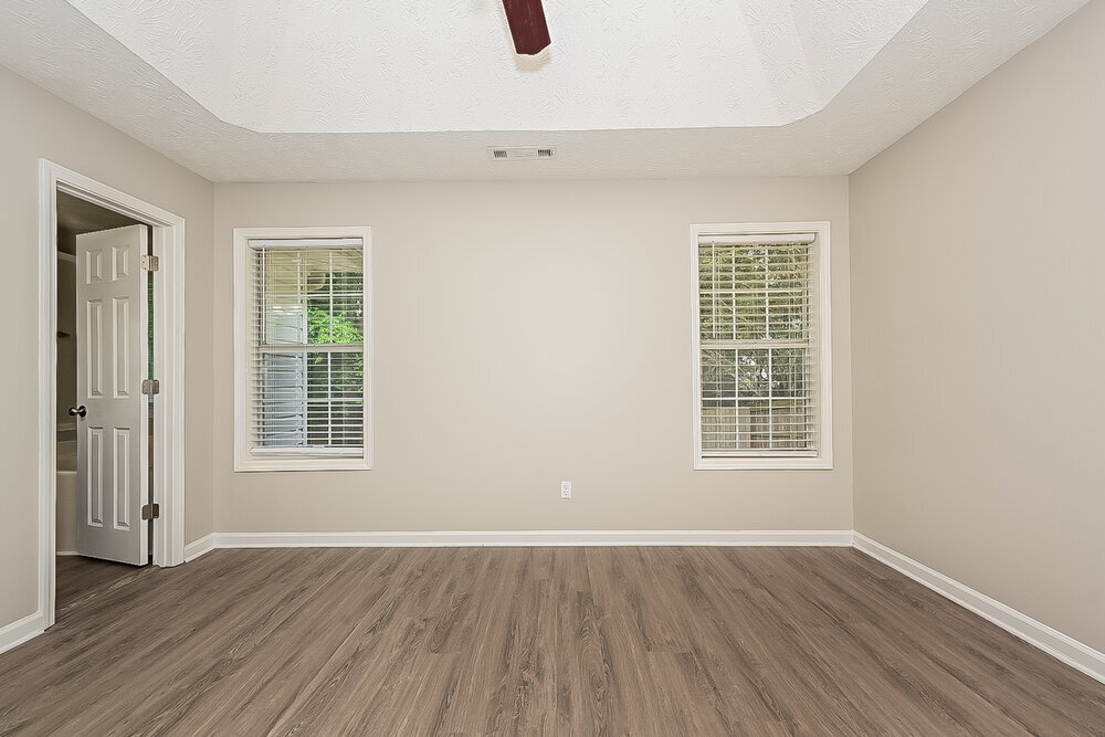 Building Photo - 388 Jasmine Dr