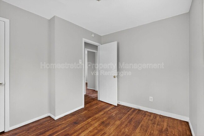 Building Photo - 7507 Blanding Dr