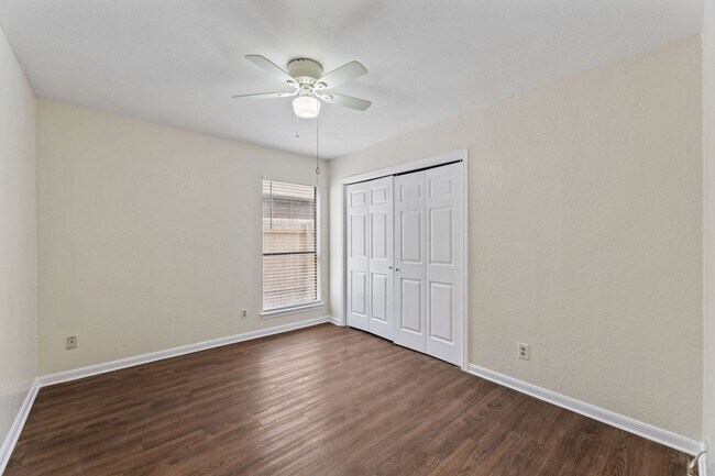 Building Photo - AUS2518 Howellwood