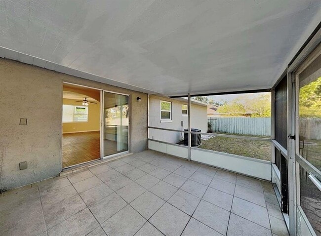 Building Photo - 963 Sonata Ln