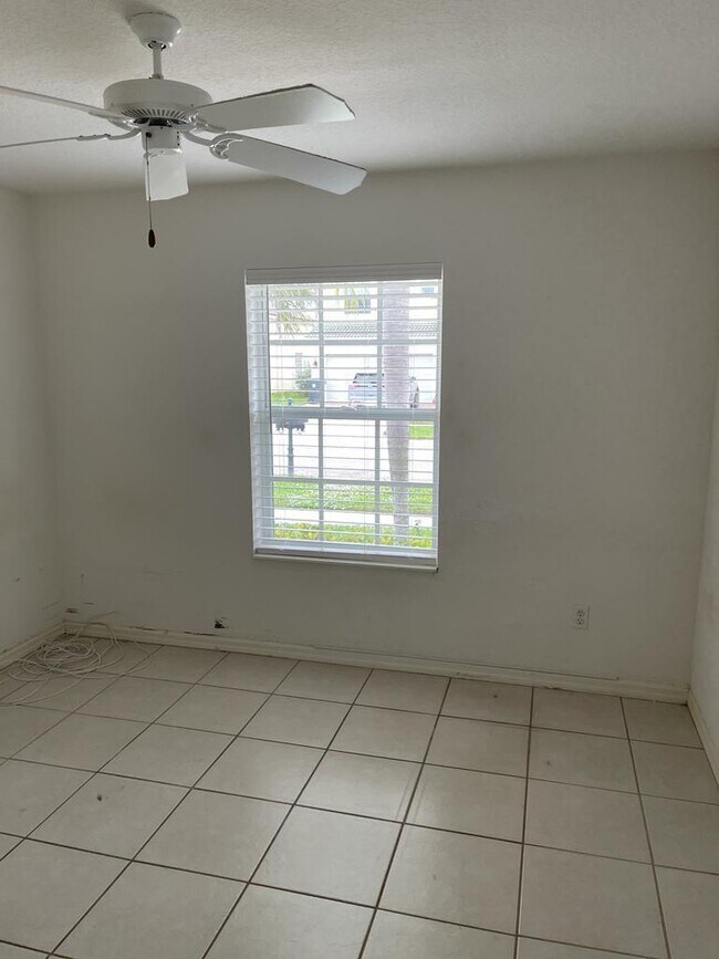Building Photo - 4178 Bluff Harbor Way