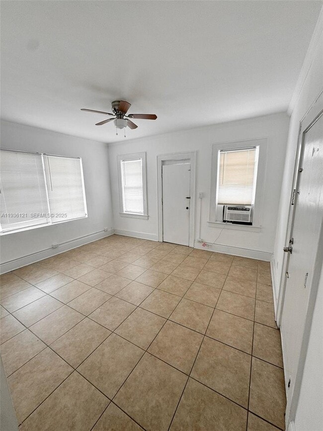 Building Photo - 711 NW 1st St