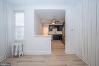 Building Photo - 34 W Durham St