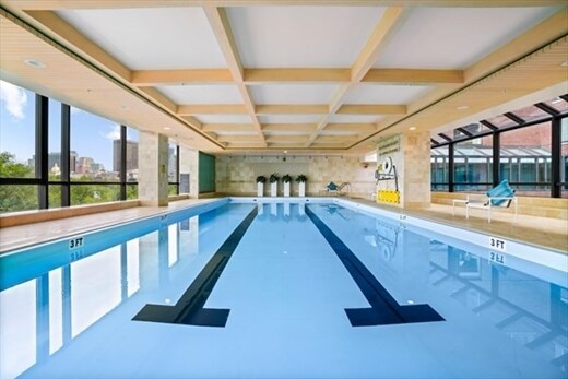 Building Photo - 220 Boylston St