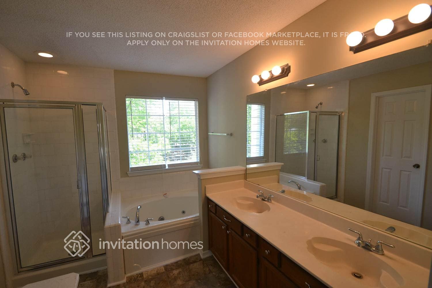 Building Photo - 4402 Horseshoe Ct