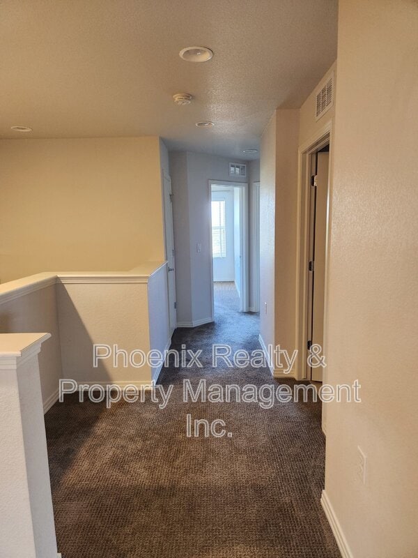 Building Photo - 589 Gallegos Cir