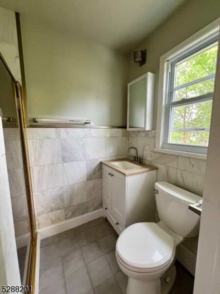 Building Photo - 8 West Dr