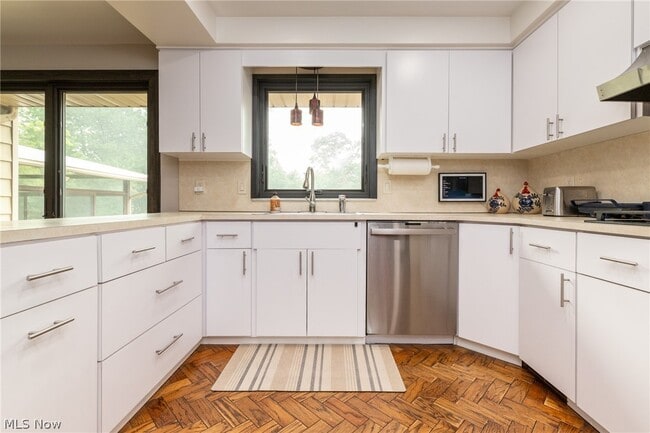 Building Photo - 25150 Cardington Dr