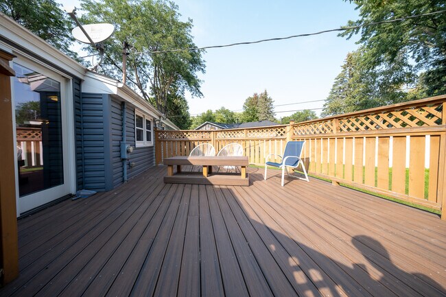 Building Photo - 4517 W 113th St