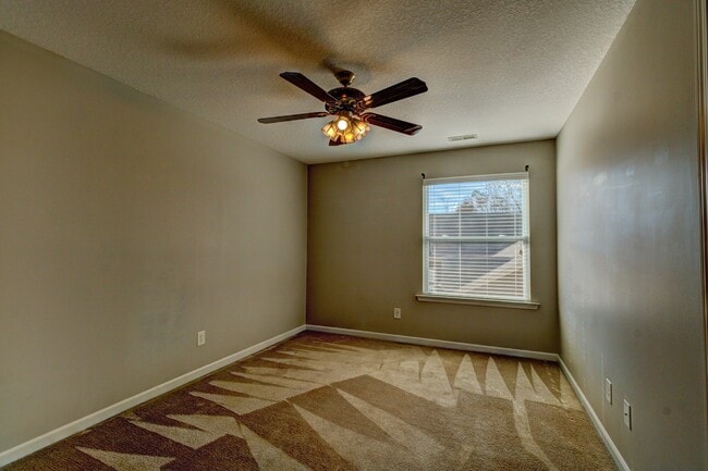 Building Photo - 2024 Middleton Farm Dr