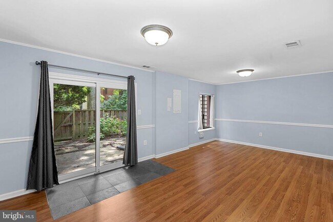 Building Photo - 11545 Hearthstone Ct