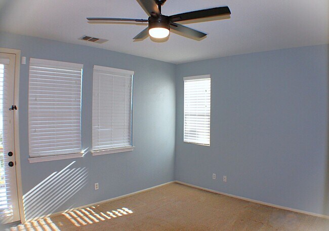 Building Photo - Stunning Temecula Home with Full Solar and...