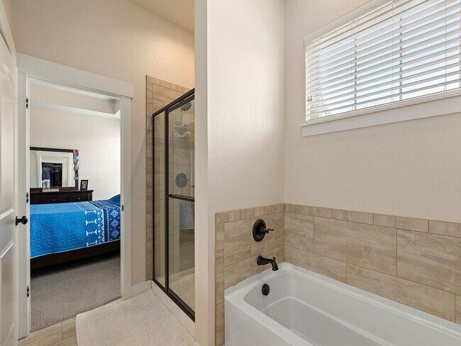 Building Photo - 2443 Trio Falls Dr
