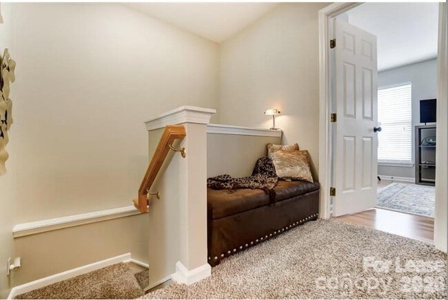 Building Photo - 4102 Christine Ln