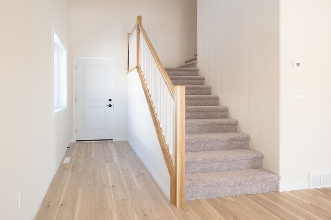 Building Photo - 1360 Goldenwood Dr