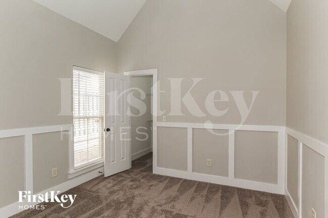 Building Photo - 1017 Emerald Ridge Dr