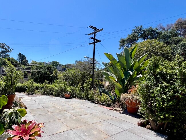 Building Photo - 604 Pennsylvania Ave