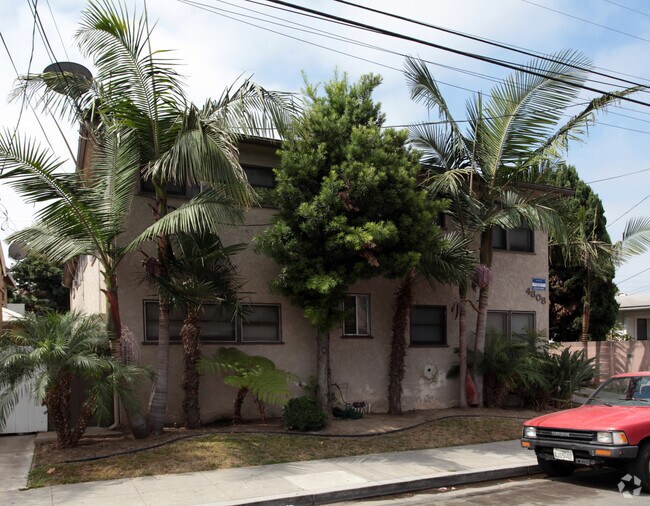 Building Photo - 4308 E 4th St