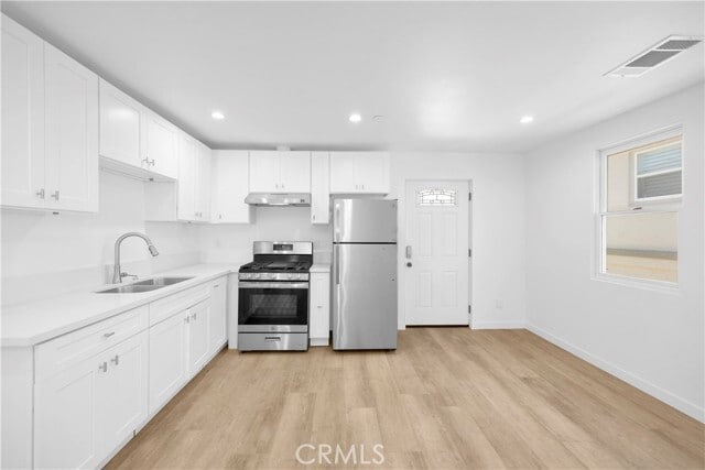 Building Photo - 308 N Catalina Ave
