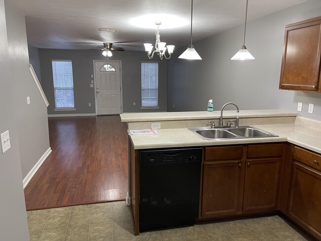 Building Photo - 2866 Waterbrook Way