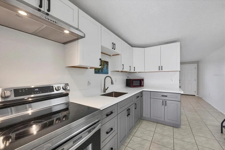 Building Photo - 12298 Buffing Rd