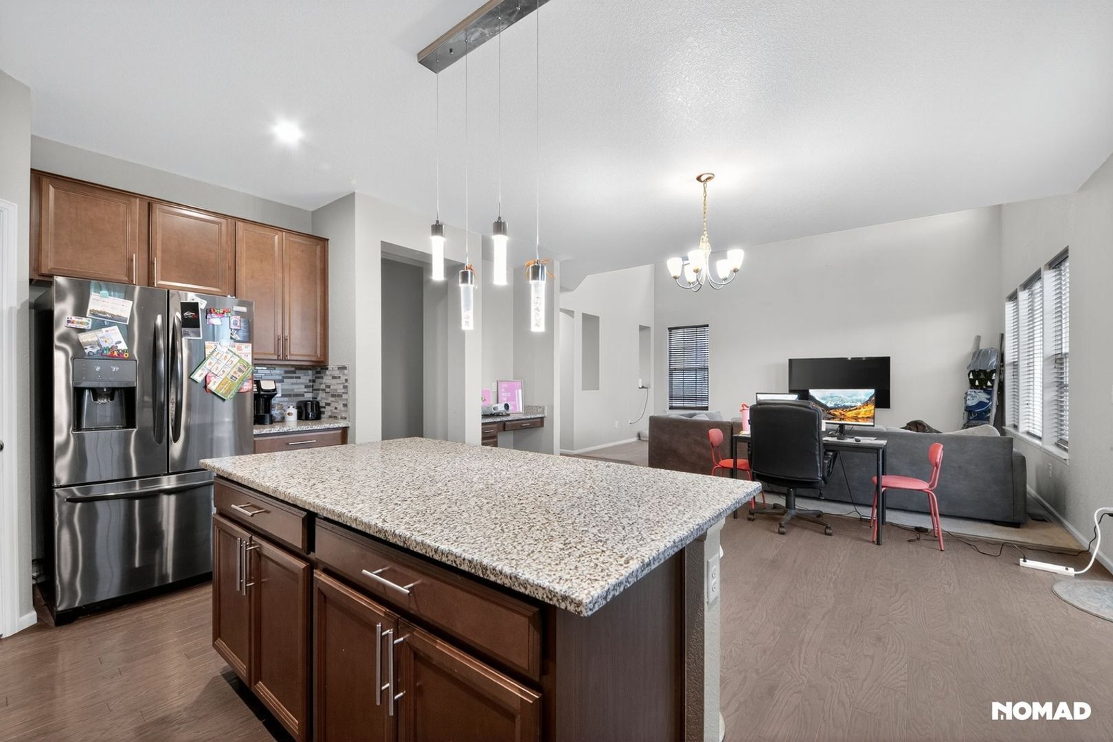 Building Photo - 15980 E Otero Cir