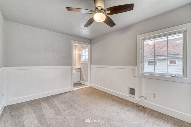 Building Photo - 1016 S 37th St