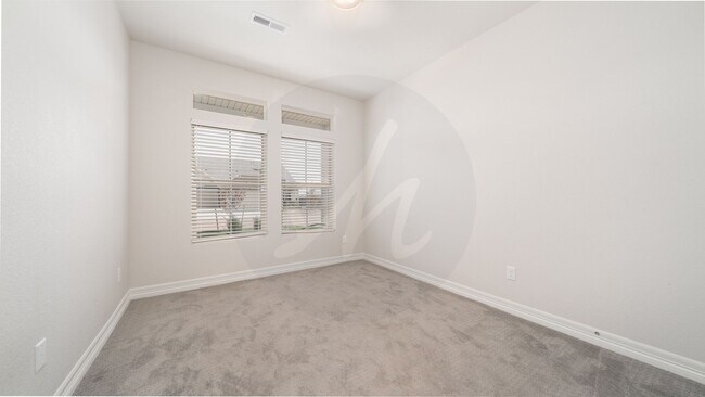 Building Photo - Banning Lewis Patio Home in The Retreat +5...