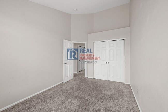 Building Photo - 8417 Stonybridge Cir