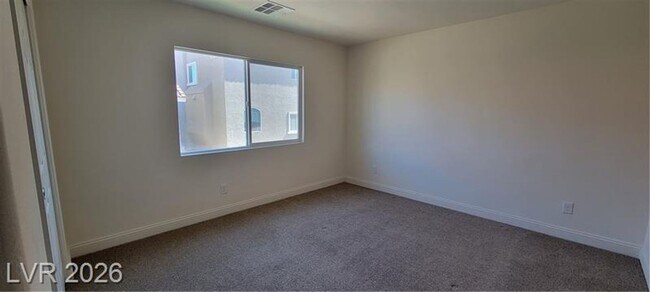 Building Photo - 2 Master Bedrooms plus HUGE loft