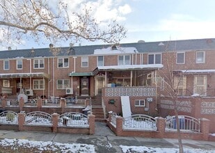 Building Photo - 153-20 77th Rd