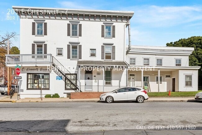 Building Photo - 201 E Chestnut St